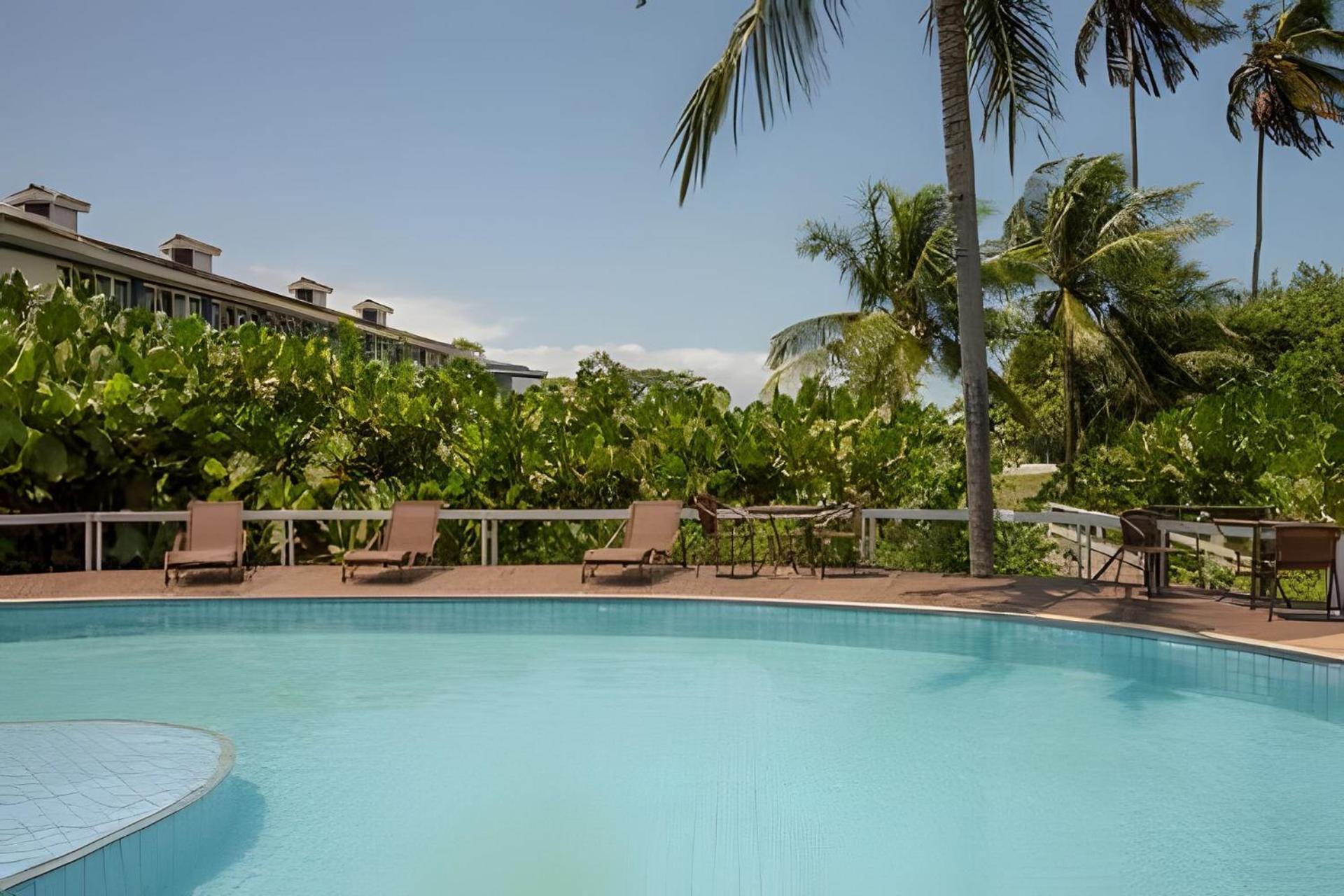 Em Frente A Praia De Taperapuan; Piscina; 1 Quarto; Wifi 300 Mbs; Estacionamento Gratuito 1 Veiculo Porto Seguro Esterno foto