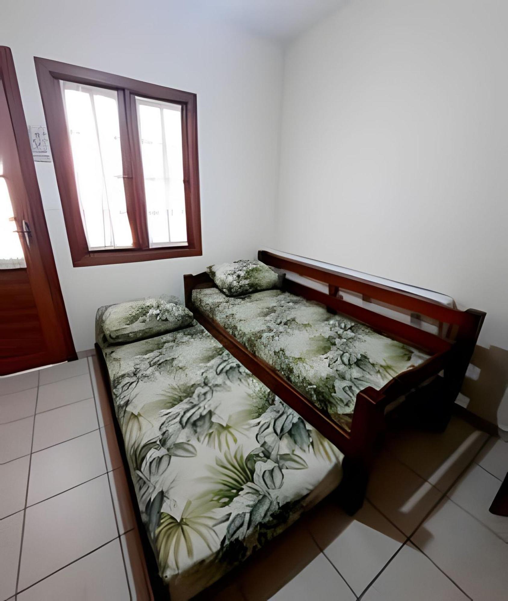 Em Frente A Praia De Taperapuan; Piscina; 1 Quarto; Wifi 300 Mbs; Estacionamento Gratuito 1 Veiculo Porto Seguro Esterno foto