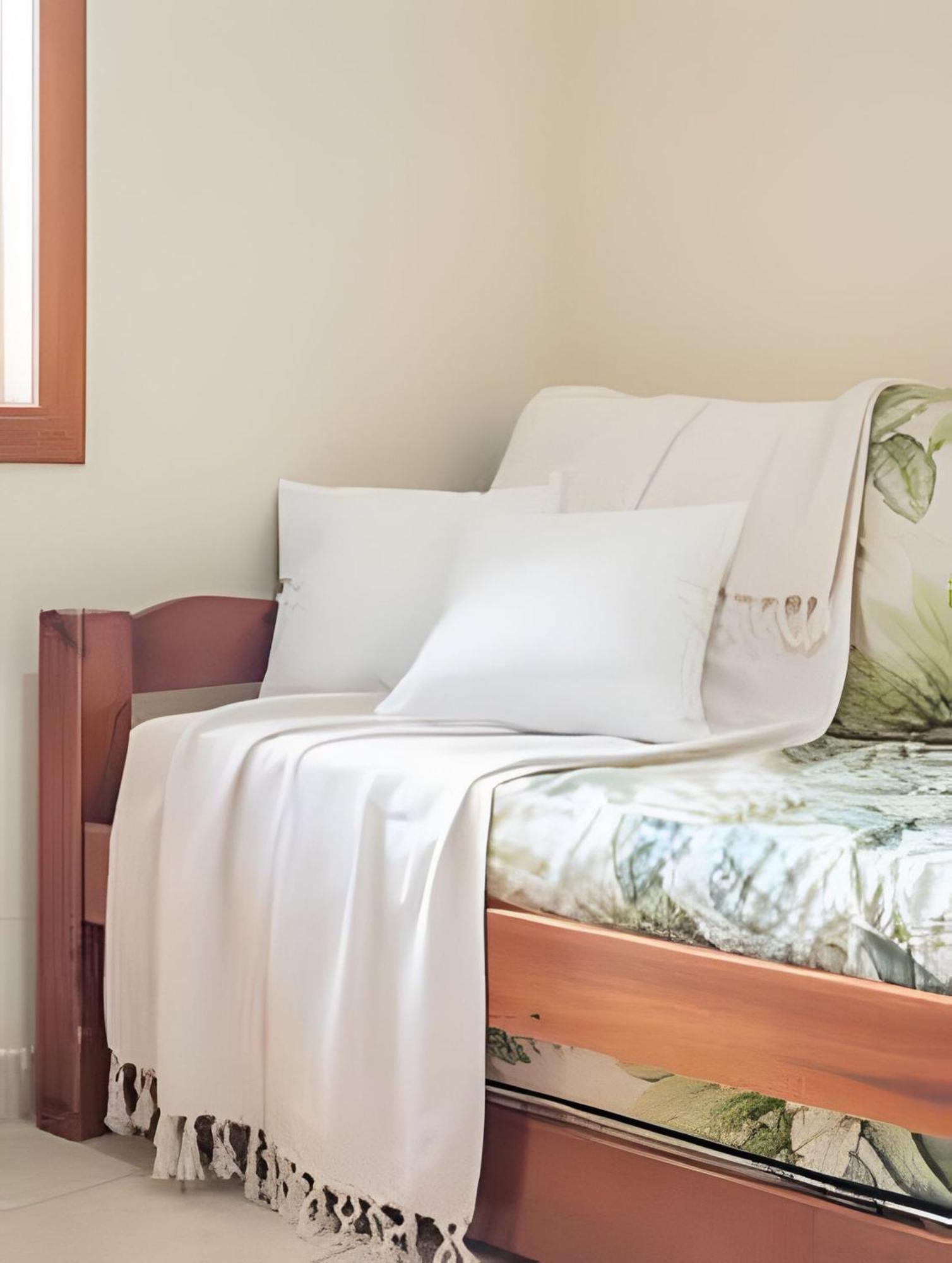 Em Frente A Praia De Taperapuan; Piscina; 1 Quarto; Wifi 300 Mbs; Estacionamento Gratuito 1 Veiculo Porto Seguro Esterno foto
